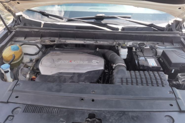 Used GAC Trumpchi GS8 2017 320T Two-Wheel Drive Luxury Smart Connectivity Version (7 Seats) Engine Bay