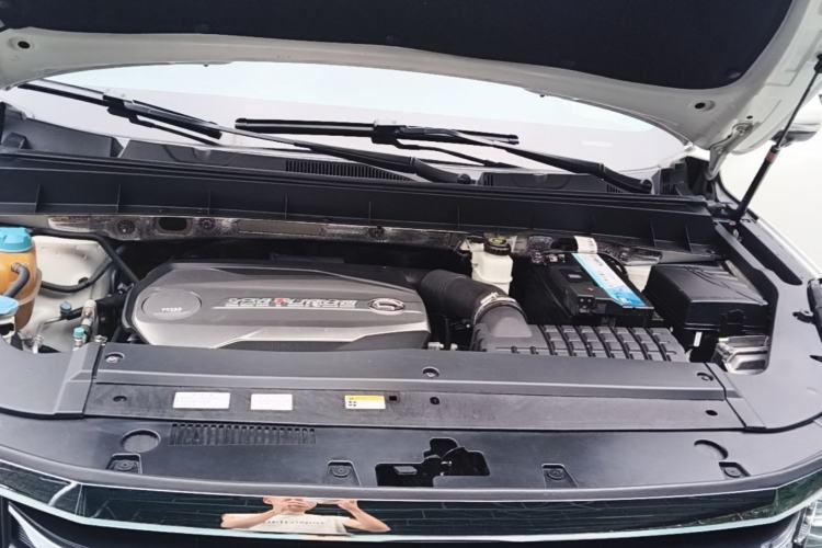 Used GAC Trumpchi GS8 2017 320T Two-Wheel Drive Luxury Smart Connectivity Version (7 Seats) Engine Bay