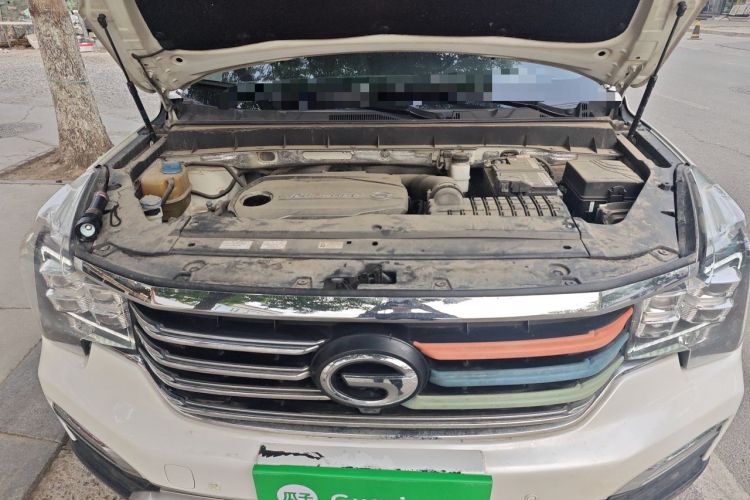 Used GAC Trumpchi GS8 2017 320T Two-Wheel Drive Luxury Smart Connectivity Version (7 Seats) Engine Bay