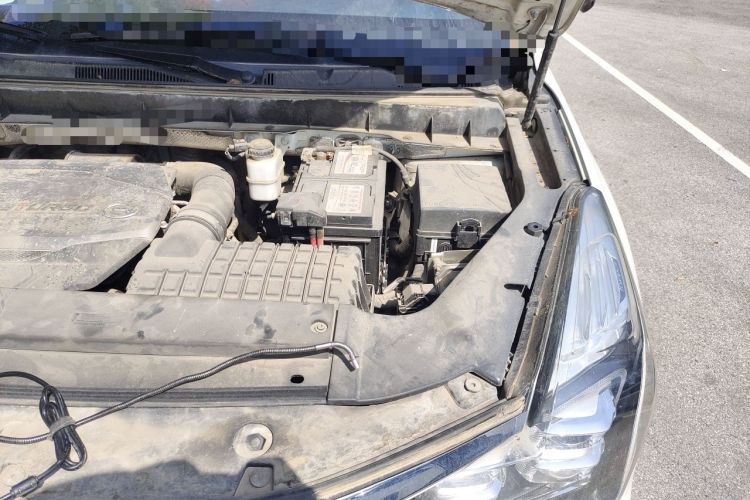 Used GAC Trumpchi GS8 2017 320T Two-Wheel Drive Luxury Smart Connectivity Version (7 Seats) Engine Bay Left