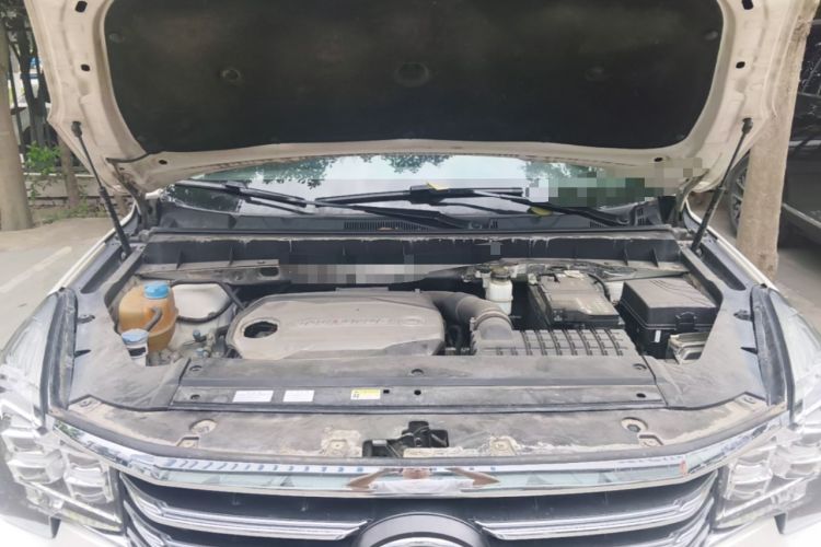 Used GAC Trumpchi GS8 2017 320T Two-Wheel Drive Luxury Smart Connectivity Version (7 Seats) Engine Bay