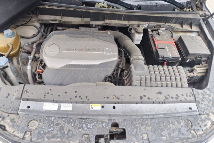 Used GAC Trumpchi GS8 2017 320T Two-Wheel Drive Luxury Smart Connectivity Version (7 Seats) Engine Bay