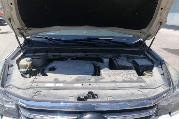 Used GAC Trumpchi GS8 2017 320T Two-Wheel Drive Luxury Smart Connectivity Version (7 Seats) Engine Bay