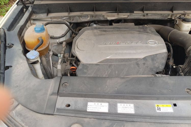 Used GAC Trumpchi GS8 2017 320T Two-Wheel Drive Luxury Smart Connectivity Version (7 Seats) Engine Bay Right