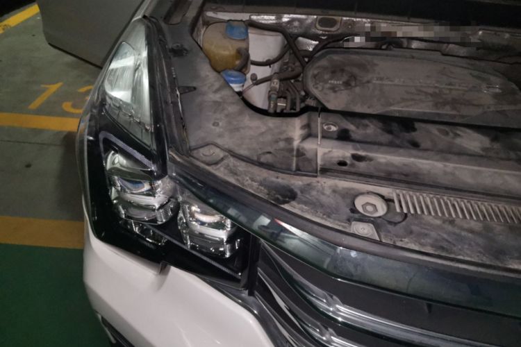 Used GAC Trumpchi GS8 2017 320T Two-Wheel Drive Luxury Smart Connectivity Version (7 Seats) Engine Bay Right