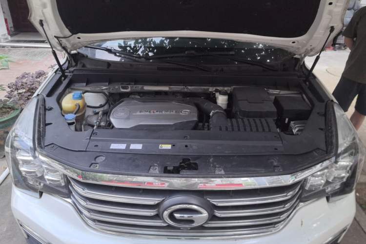 Used GAC Trumpchi GS8 2017 320T Four-Wheel Drive Luxury Smart Connectivity Version (7 Seats) Engine Bay