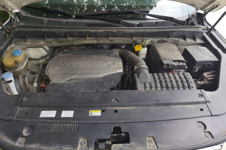 Used GAC Trumpchi GS8 2017 320T Two-Wheel Drive Luxury Smart Connectivity Version (7 Seats) Engine Bay