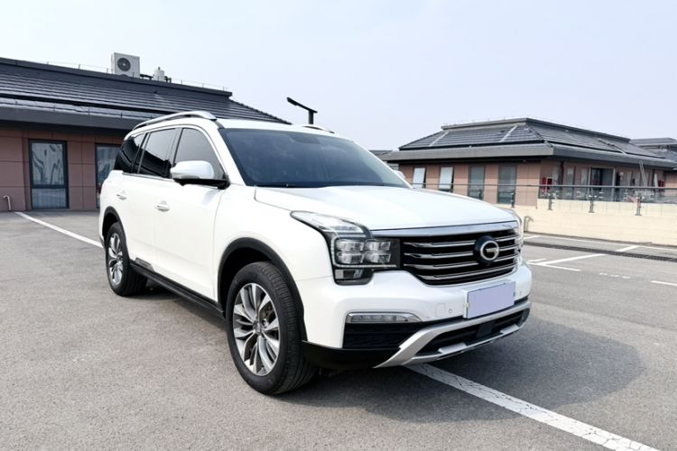 Used GAC Trumpchi GS8 2017 320T Two-Wheel Drive Luxury Smart Connectivity Version (7 Seats) Exterior 1