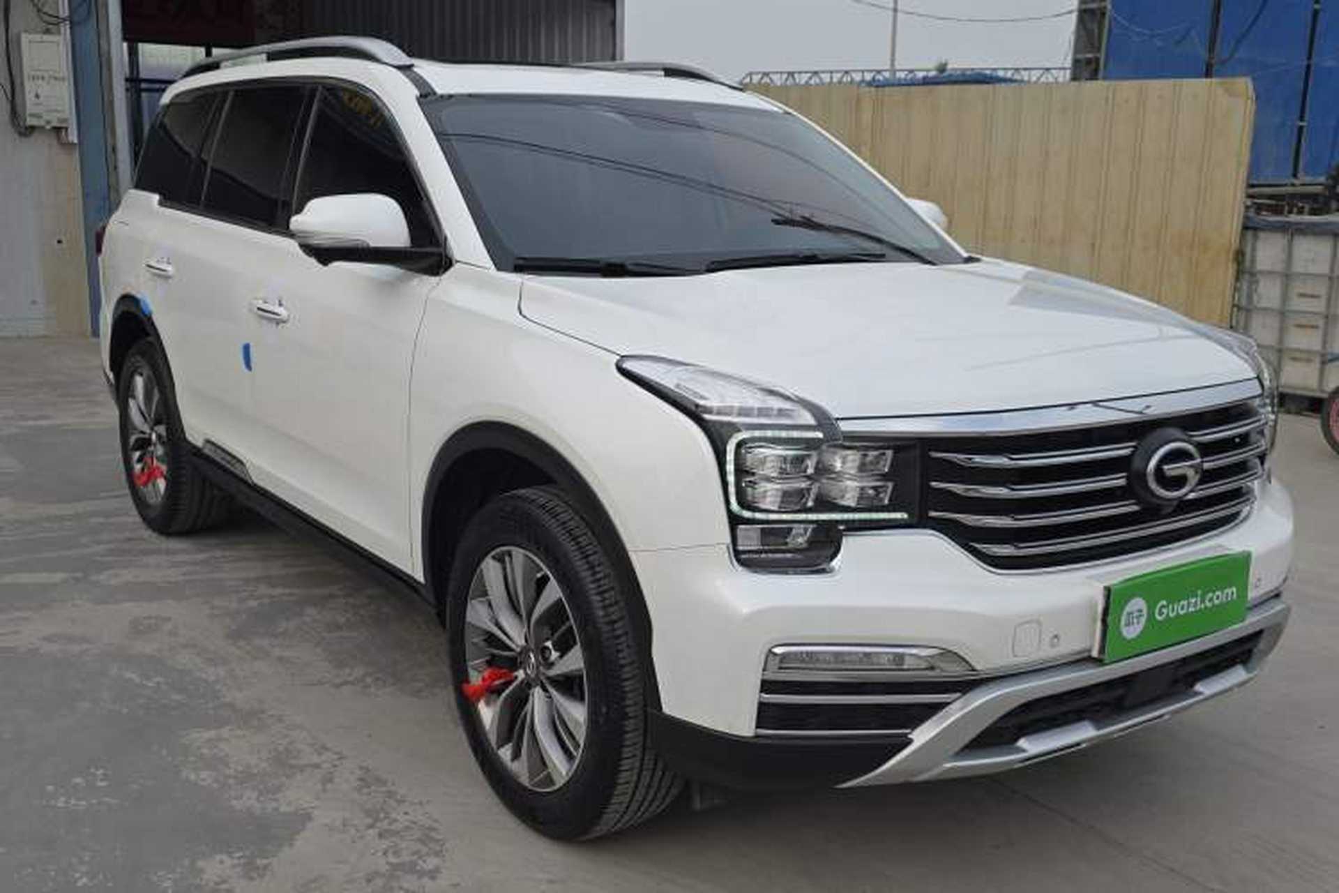 Used GAC Trumpchi GS8 2017 320T Two-Wheel Drive Luxury Smart Connectivity Version (7 Seats) Exterior 2