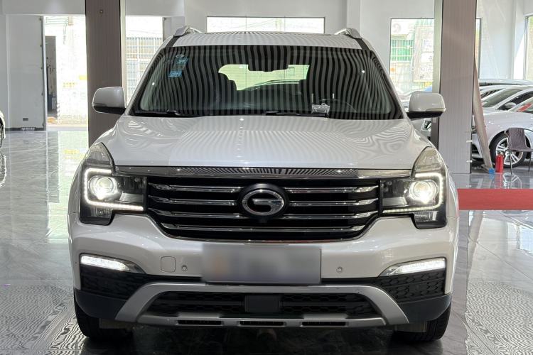 Used GAC Trumpchi GS8 2017 320T Two-Wheel Drive Luxury Edition (7 Seats) Exterior 2