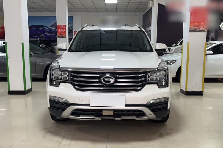 Used GAC Trumpchi GS8 2017 320T Two-Wheel Drive Luxury Smart Connectivity Version (7 Seats) Exterior 2
