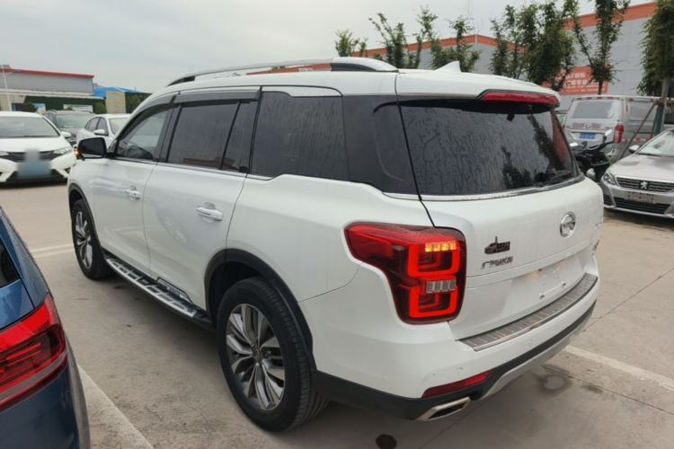 Used GAC Trumpchi GS8 2017 320T Two-Wheel Drive Luxury Smart Connectivity Version (7 Seats) Exterior 2