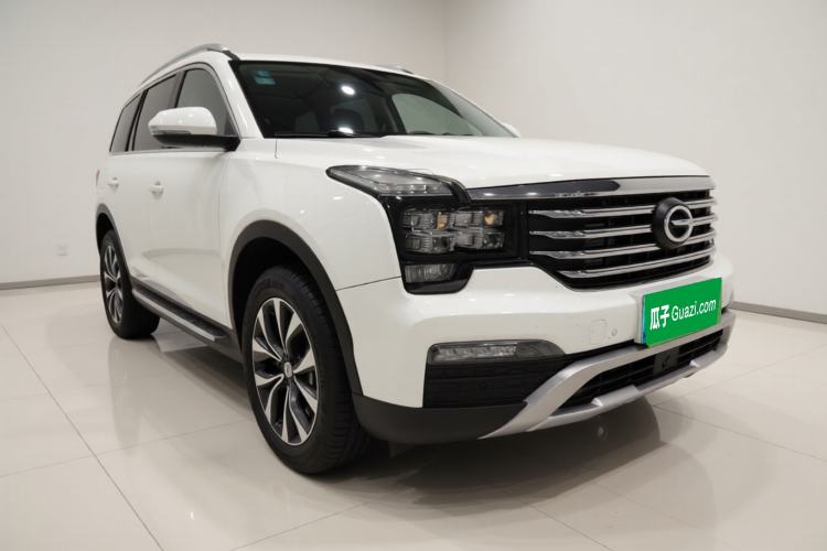 Used GAC Trumpchi GS8 2017 320T Two-Wheel Drive Luxury Smart Connectivity Version (7 Seats) Exterior 2