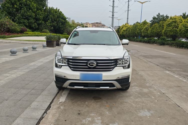 Used GAC Trumpchi GS8 2017 320T Two-Wheel Drive Luxury Smart Connectivity Version (7 Seats) Exterior 2