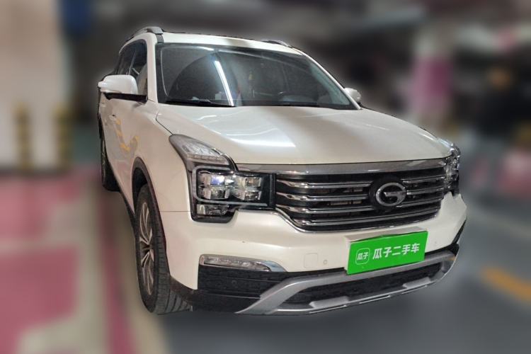 Used GAC Trumpchi GS8 2017 320T Two-Wheel Drive Luxury Smart Connectivity Version (7 Seats) Exterior 2