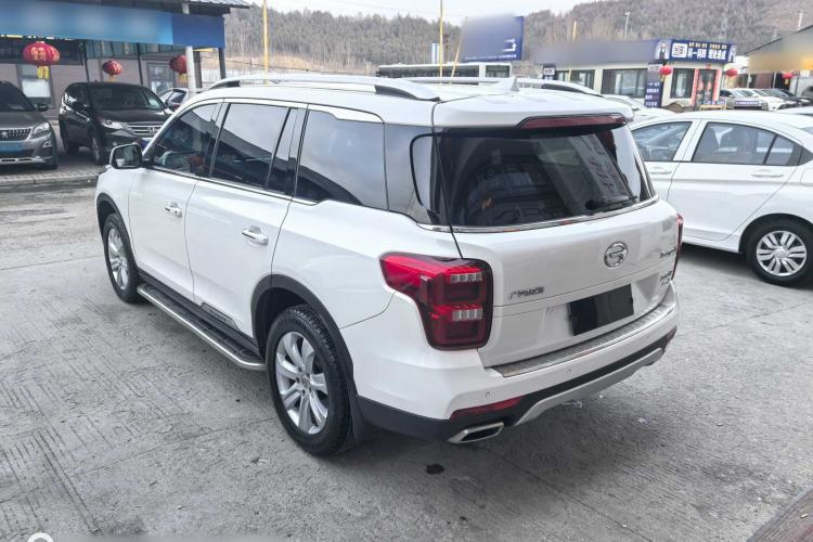 Used GAC Trumpchi GS8 2017 320T Two-Wheel Drive Luxury Edition (7 Seats) Exterior 3