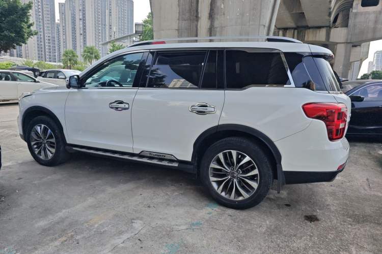 Used GAC Trumpchi GS8 2017 320T Two-Wheel Drive Luxury Smart Connectivity Version (7 Seats) Exterior 3