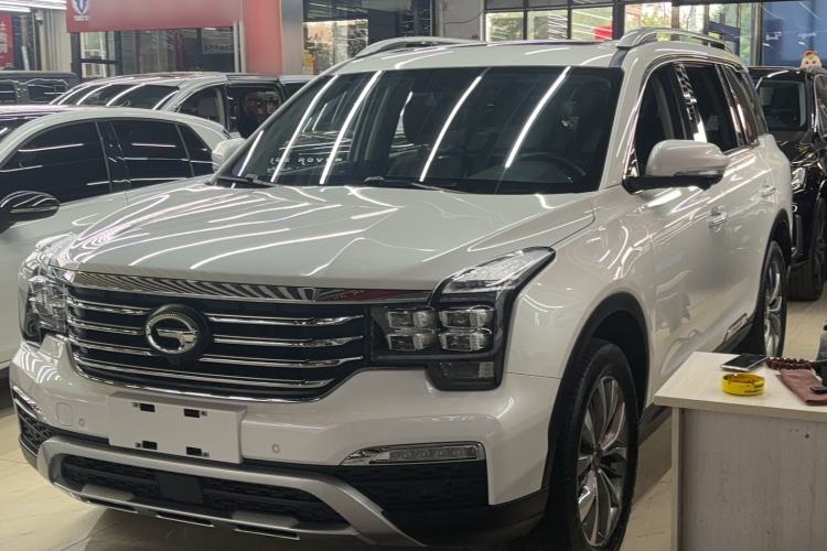 Used GAC Trumpchi GS8 2017 320T Two-Wheel Drive Luxury Smart Connectivity Version (7 Seats) Exterior 3