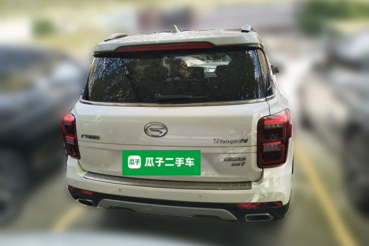 Used GAC Trumpchi GS8 2017 320T Two-Wheel Drive Luxury Smart Connectivity Version (7 Seats) Exterior 4