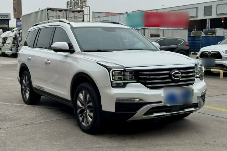 Used GAC Trumpchi GS8 2017 320T Two-Wheel Drive Luxury Smart Connectivity Version (7 Seats) Exterior 4