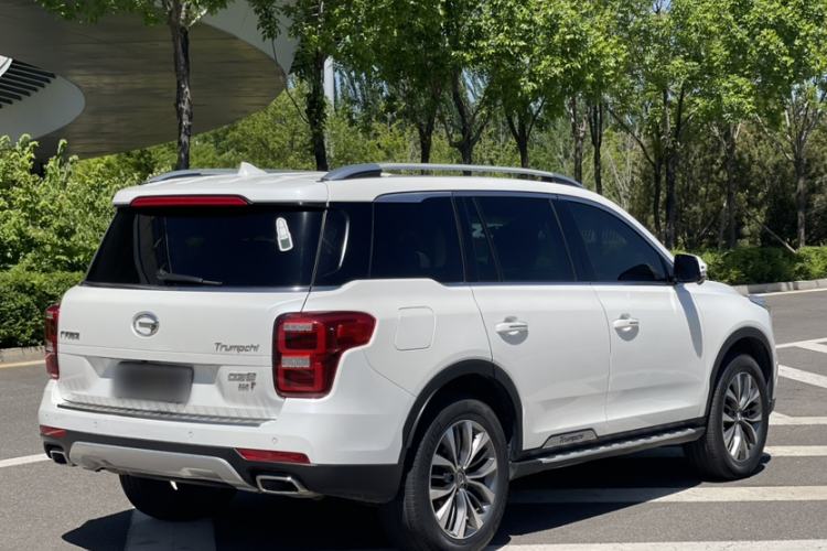 Used GAC Trumpchi GS8 2017 320T Two-Wheel Drive Luxury Smart Connectivity Version (7 Seats) Exterior 4