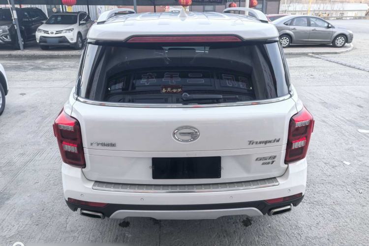 Used GAC Trumpchi GS8 2017 320T Two-Wheel Drive Luxury Edition (7 Seats) Exterior 5