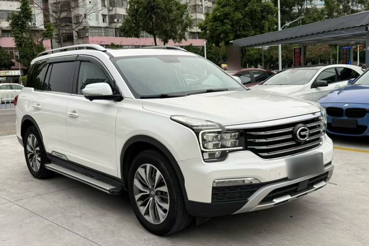 Used GAC Trumpchi GS8 2017 320T Two-Wheel Drive Luxury Smart Connectivity Version (7 Seats) Exterior 5