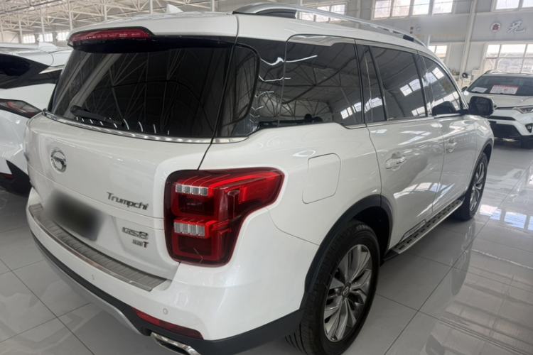 Used GAC Trumpchi GS8 2017 320T Four-Wheel Drive Luxury Smart Connectivity Version (7 Seats) Exterior 5