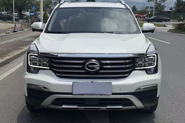 Used GAC Trumpchi GS8 2017 320T Two-Wheel Drive Luxury Smart Connectivity Version (7 Seats) Exterior 5