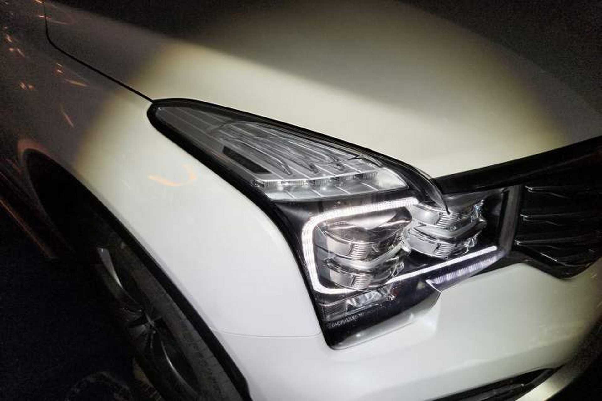 Used GAC Trumpchi GS8 2017 320T Two-Wheel Drive Luxury Smart Connectivity Version (7 Seats) Exterior 6