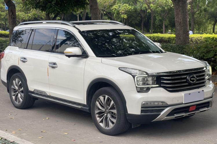 Used GAC Trumpchi GS8 2017 320T Two-Wheel Drive Luxury Smart Connectivity Version (7 Seats) Exterior 6