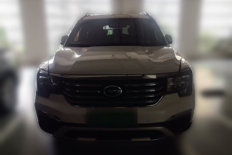 Used GAC Trumpchi GS8 2017 320T Two-Wheel Drive Luxury Smart Connectivity Version (7 Seats) Front