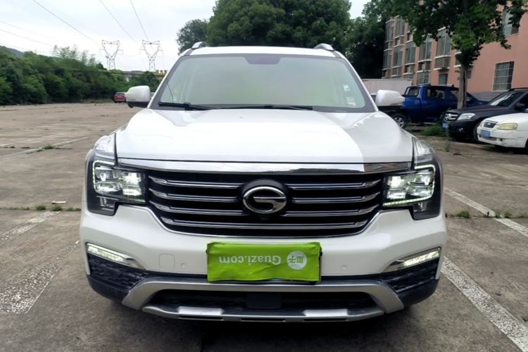Used GAC Trumpchi GS8 2017 320T Two-Wheel Drive Luxury Smart Connectivity Version (7 Seats) Front