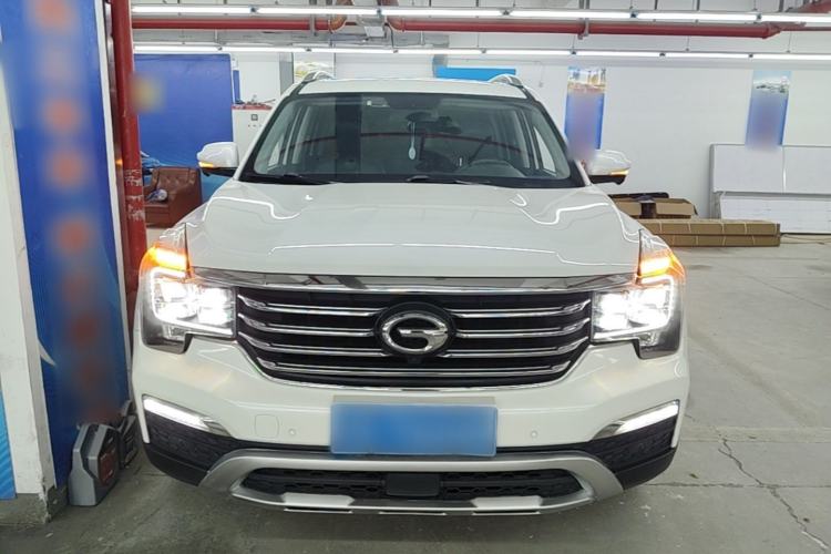 Used GAC Trumpchi GS8 2017 320T Two-Wheel Drive Luxury Smart Connectivity Version (7 Seats) Front