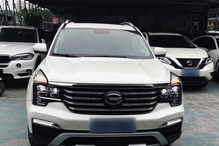 Used GAC Trumpchi GS8 2017 320T Two-Wheel Drive Luxury Smart Connectivity Version (7 Seats) Front