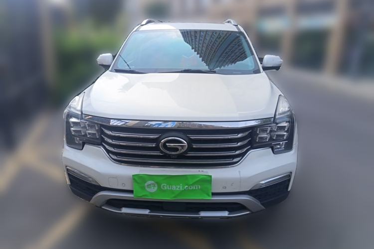 Used GAC Trumpchi GS8 2017 320T Two-Wheel Drive Luxury Smart Connectivity Version (7 Seats) Front