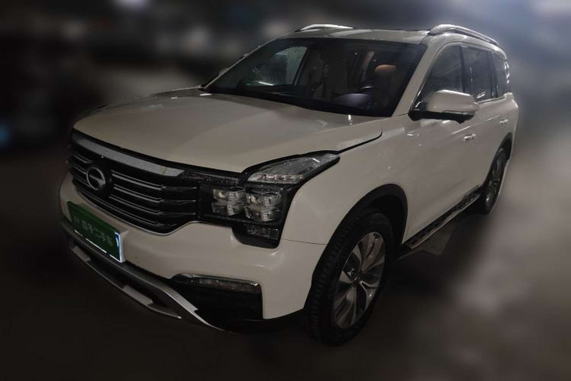 Used GAC Trumpchi GS8 2017 320T Two-Wheel Drive Luxury Smart Connectivity Version (7 Seats) Front Left 45 Deg
