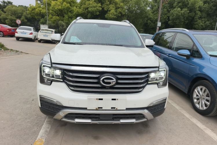 Used GAC Trumpchi GS8 2017 320T Two-Wheel Drive Luxury Smart Connectivity Version (7 Seats) Front