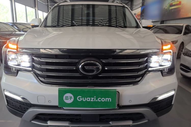 Used GAC Trumpchi GS8 2017 320T Two-Wheel Drive Luxury Smart Connectivity Version (7 Seats) Front