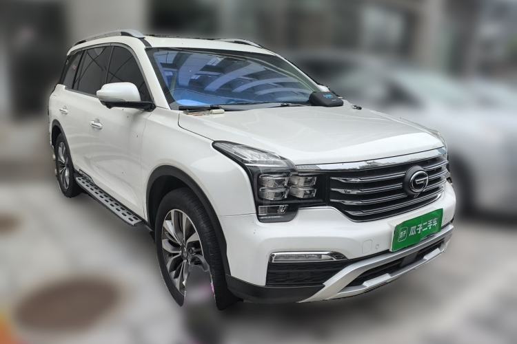 Used GAC Trumpchi GS8 2017 320T Two-Wheel Drive Prestige Version (7 Seats) Front Right 45 Deg