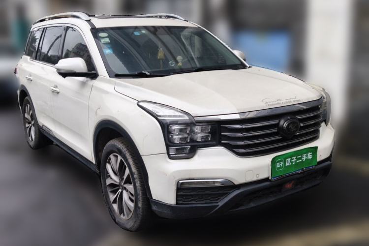 Used GAC Trumpchi GS8 2017 320T Two-Wheel Drive Luxury Smart Connectivity Version (7 Seats) Front Right 45 Deg