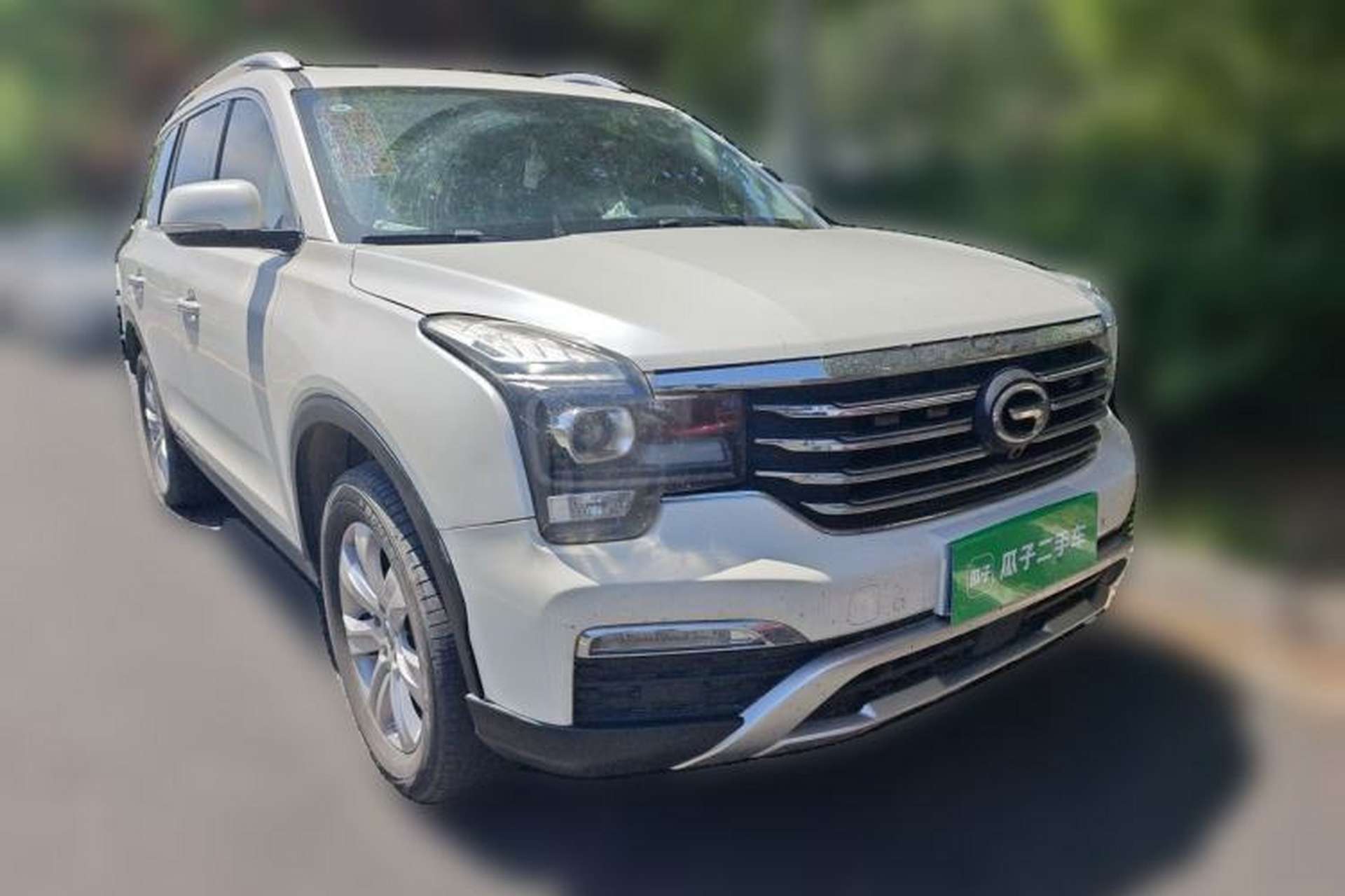 Used GAC Trumpchi GS8 2017 320T Two-Wheel Drive Luxury Edition (7 Seats) Front Right 45 Deg