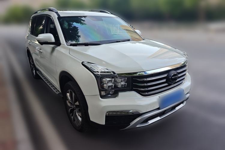 Used GAC Trumpchi GS8 2017 320T Two-Wheel Drive Luxury Smart Connectivity Version (7 Seats) Front Right 45 Deg