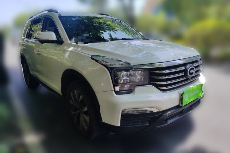 Used GAC Trumpchi GS8 2017 320T Two-Wheel Drive Luxury Smart Connectivity Version (7 Seats) Front Right 45 Deg