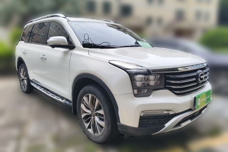 Used GAC Trumpchi GS8 2017 320T Two-Wheel Drive Luxury Smart Connectivity Version (7 Seats) Front Right 45 Deg