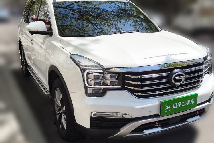 Used GAC Trumpchi GS8 2017 320T Two-Wheel Drive Luxury Smart Connectivity Version (7 Seats) Front Right 45 Deg