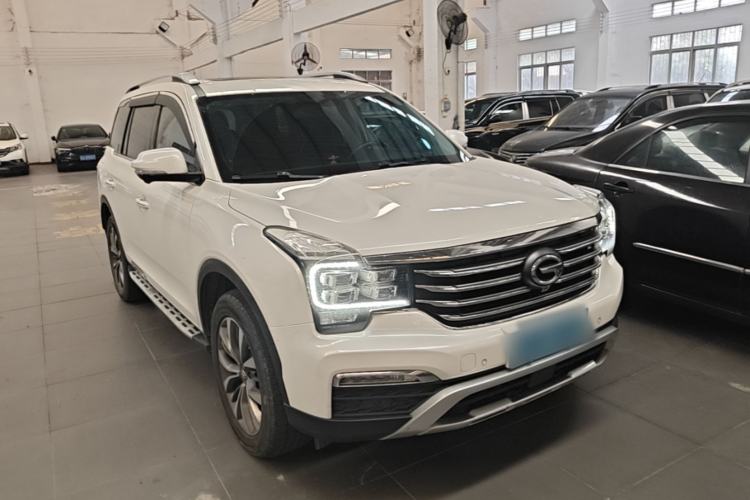 Used GAC Trumpchi GS8 2017 320T Two-Wheel Drive Luxury Smart Connectivity Version (7 Seats) Front Right 45 Deg
