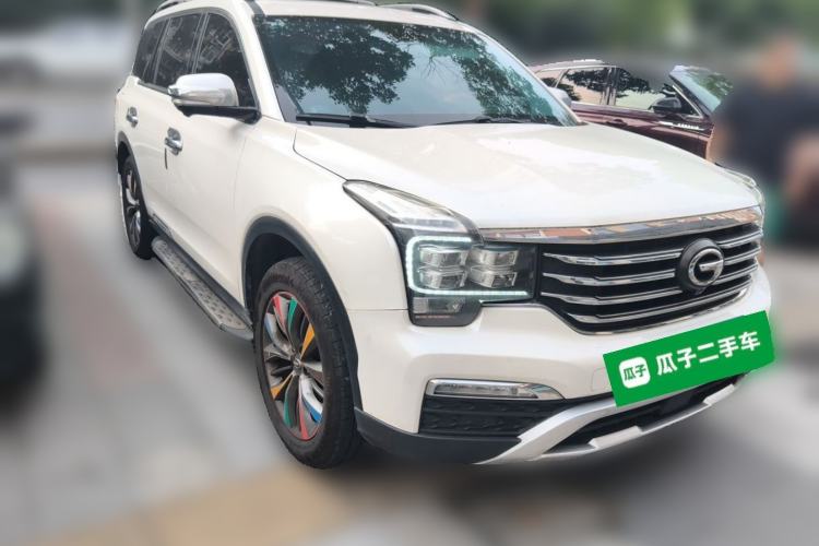 Used GAC Trumpchi GS8 2017 320T Two-Wheel Drive Luxury Smart Connectivity Version (7 Seats) Front Right 45 Deg