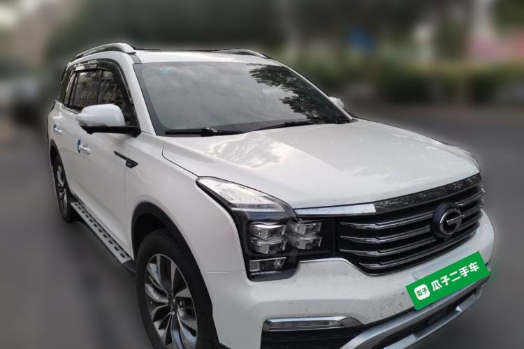 Used GAC Trumpchi GS8 2017 320T Two-Wheel Drive Luxury Smart Connectivity Version (7 Seats) Front Right 45 Deg