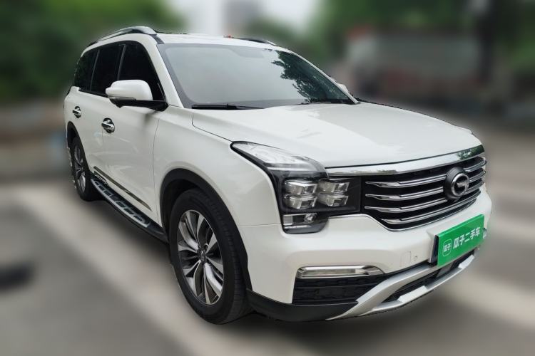 Used GAC Trumpchi GS8 2017 320T Two-Wheel Drive Luxury Smart Connectivity Version (7 Seats) Front Right 45 Deg